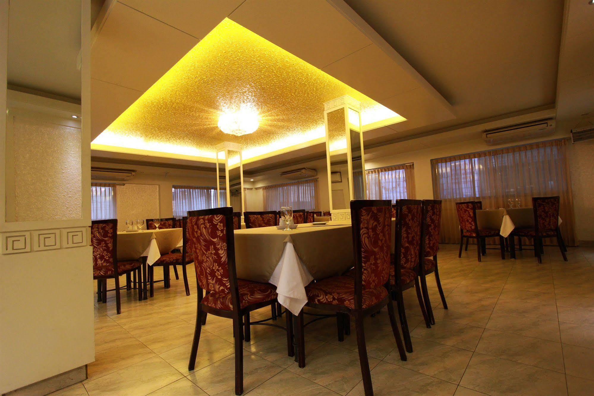 Hotel Ornate Dhaka Exterior photo